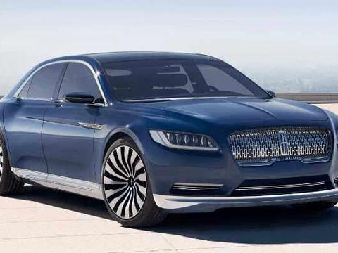 这款车型——林肯大陆，这可是几乎秒杀一切50万以下车型的豪车