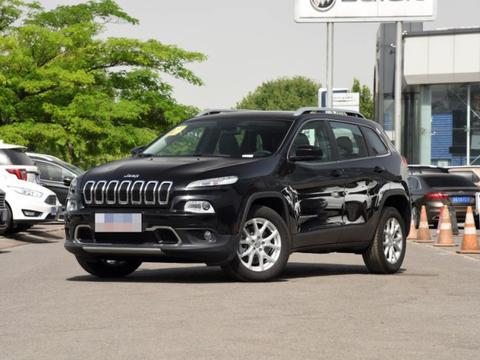 汽车界迎来史上最大降价活动，这辆车直降45万，为啥？