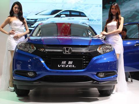 朋友问：15万落地、空间大、省油耐操合资SUV有没有？我推荐了它