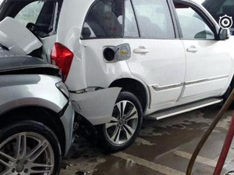 考完驾照就再也不开车的人：“本本族”一开车就是“马路杀手”？