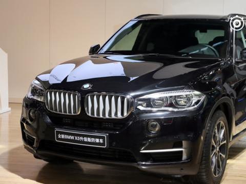 中国第一女富豪，坐拥碧桂园七成股份，座驾太低调