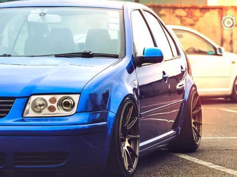 大众又一经典款车型换代，逼格不输迈腾，10万起