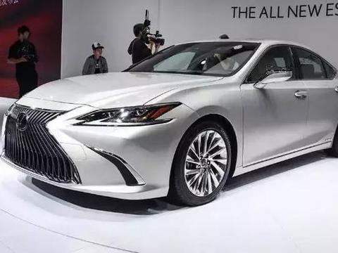 新一代雷克萨斯ES或29.98万起售，为何它不国产也不愁卖？