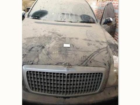 国内被遗弃的迈巴赫、宾利、劳斯莱斯，网友留言：送给我