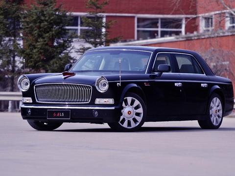 最霸气的红旗车！开这车上街感觉马路都是自家的！回头率完爆宾利