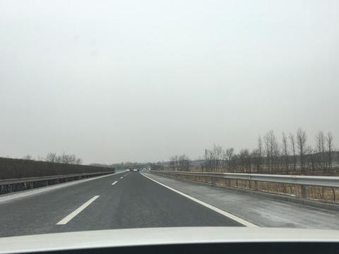 越野车的真正含义是玩，而不是砸钱，看看真正玩越野的都开什么车