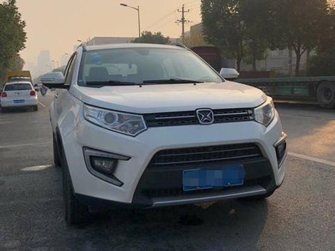 做一只有梦想的咸鱼！这越野车仅8万，1.5T标配ESP，哈弗H6看呆