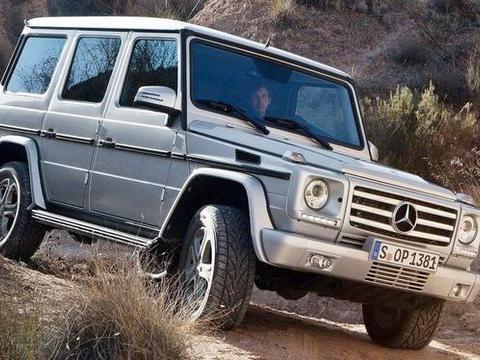 定了！新一代吉姆尼外观曝光，奔驰G和自由侠附体，十多万可以有