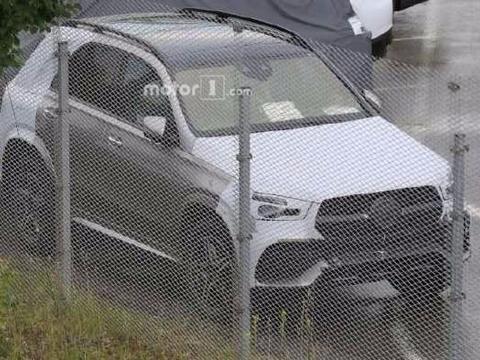 全新宝马X5刚发布就迎最强对手？全新奔驰GLE年内亮相！