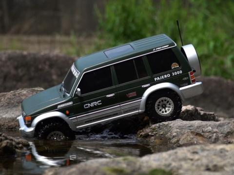 公认的10年都还不坏! 完爆普拉多, 价格还降了5万! 你不选择吗