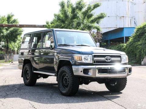 全球公认丰田越野之王 普拉多见了叫大哥 路虎揽胜也认怂