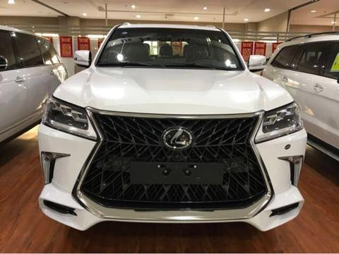 18款雷克萨斯LX570演绎出精湛的工艺水准