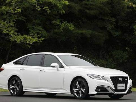 全新丰田皇冠来，基于GA，N后驱平台打造