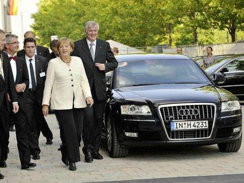 在德国BBA地位相当, 为啥国内很多人会认为奥迪不如奔驰宝马?