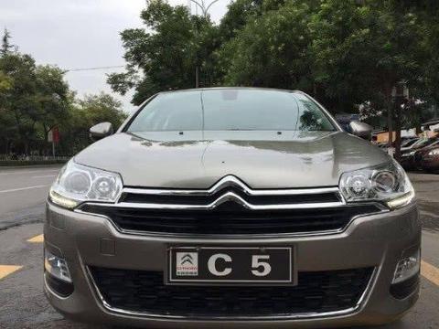 又一豪车倒下了！上市前叫板大众迈腾，如今连降五万混的不如帝豪