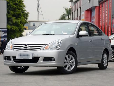 都是10年开不坏的省油车，日产轩逸经典PK大众捷达谁更胜一筹