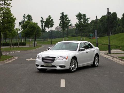 二手车贩子打死都不敢收的8款车，开2年直接掉价一半