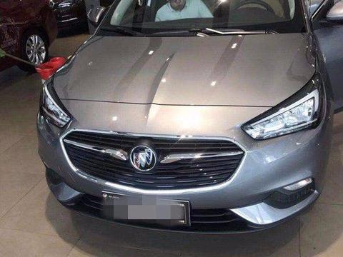 全国首台全新一代别克凯越到店，形似小号新君威，配三缸或8万起