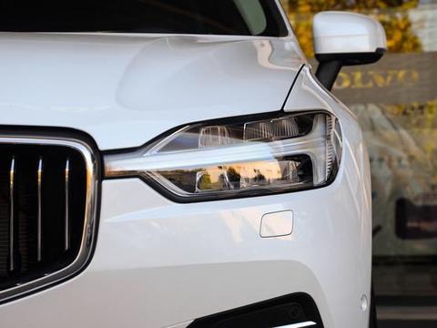 颜值比奥迪Q5高，5.3秒破百，比7系更舒适，仅32万国人却不买账