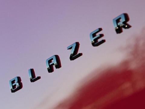 雪佛兰开拓者重出车坛, 简直是SUV版科迈罗, 冠道要慌了