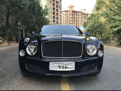 黄江镇惊现国民老公王思聪座驾