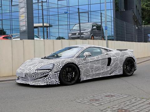 迈凯伦600LT谍照曝光，性能更加激进，将在7月份亮相