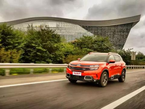 想知道“20-30万法系车“最近有什么新消息么，都在这里了