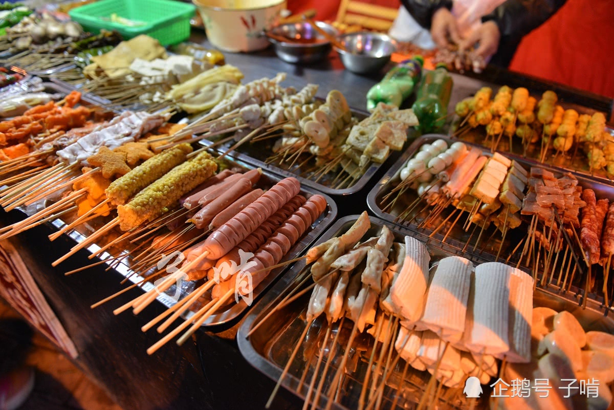 10元吃烧烤全是素的 味道一点不比肉差吃得过瘾