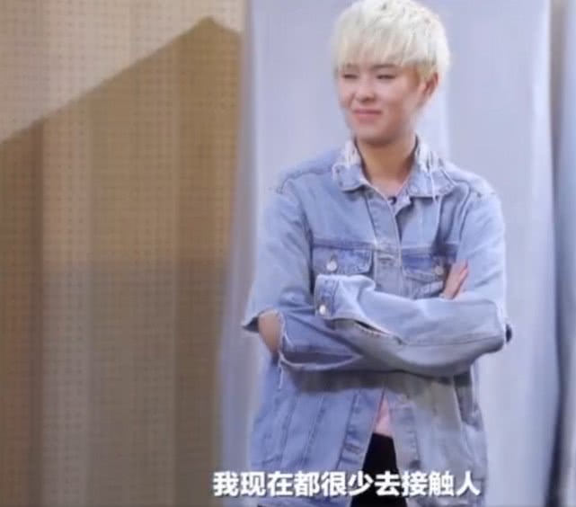 杨芸晴谈出道后压力大,变得很少接触人,父母后