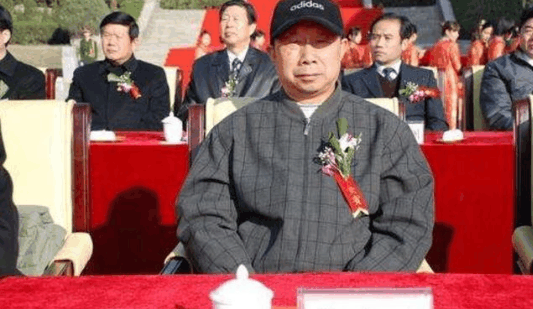 虎父无犬子: 粟裕大将之子 粟戎生 在老山前线遇刺!