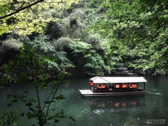 湖南浏阳市周洛大峡谷自驾游的好去处