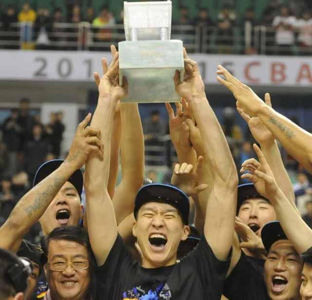 巅峰孙悦防守什么水平? 08年看到他封盖霍华德