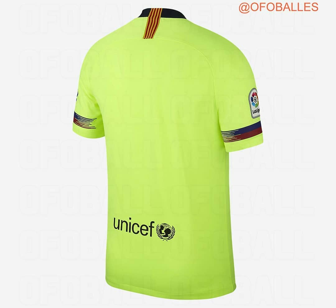 巴萨新赛季客场球衣各版球衣细节