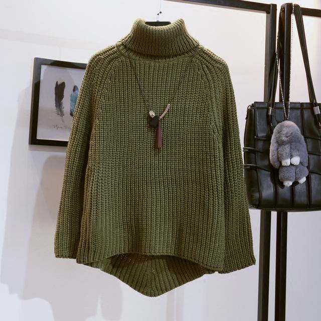 学学北方聪明女人穿高领毛衣,连围巾都不用带