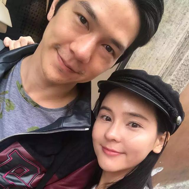 泰国小个子女星Aomiz晒富豪男友合影 不惧争议秀恩爱