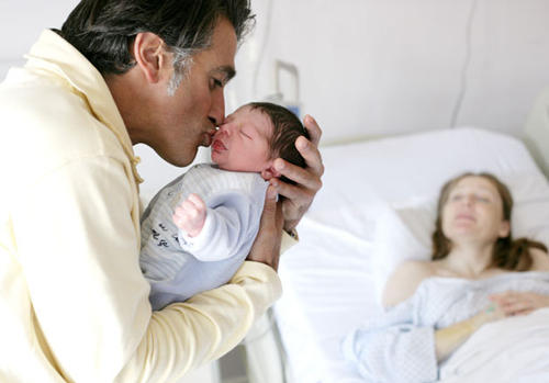 生孩子打无痛针,孩子出生后妈妈后悔不已!以后