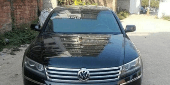 开着辉腾去约会, 就因为后备箱这两箱东西, 女票把我甩了