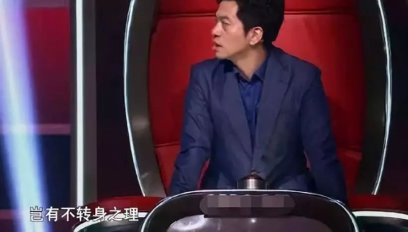 李健也不服输马上说"我写过《贝加尔湖畔《松花江《抚仙湖》