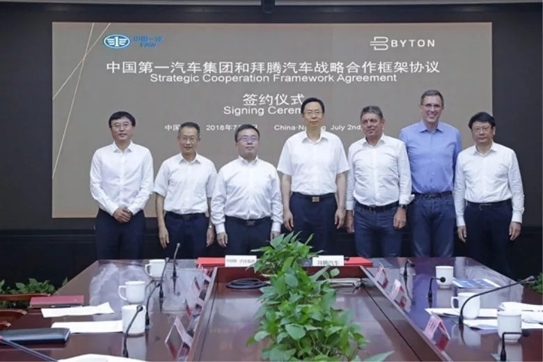 一纸生产资质价格超过十八年营收,谁来主导“华利”转身