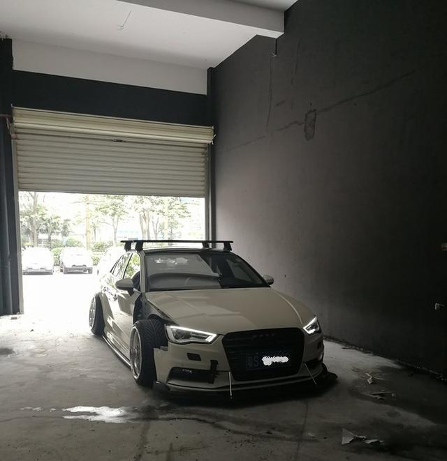 史上最帅的A3，广东小伙爆改奥迪A3，居然连翼子板都切了！