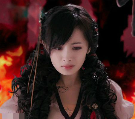 杨幂的6个发饰,第3个最美,第2风格不忍直视,第