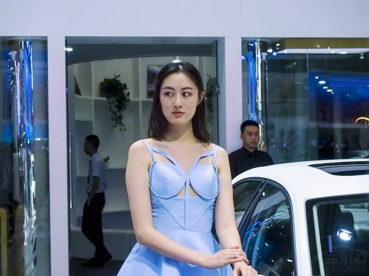 2018成都车展：比抖音小甜甜更值得一看的五大车模