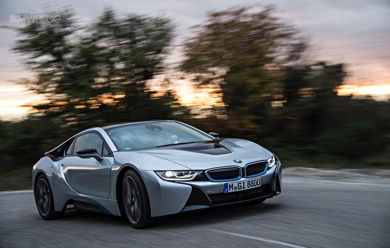 2018款宝马i8新车测试, 性能更强价格更贵