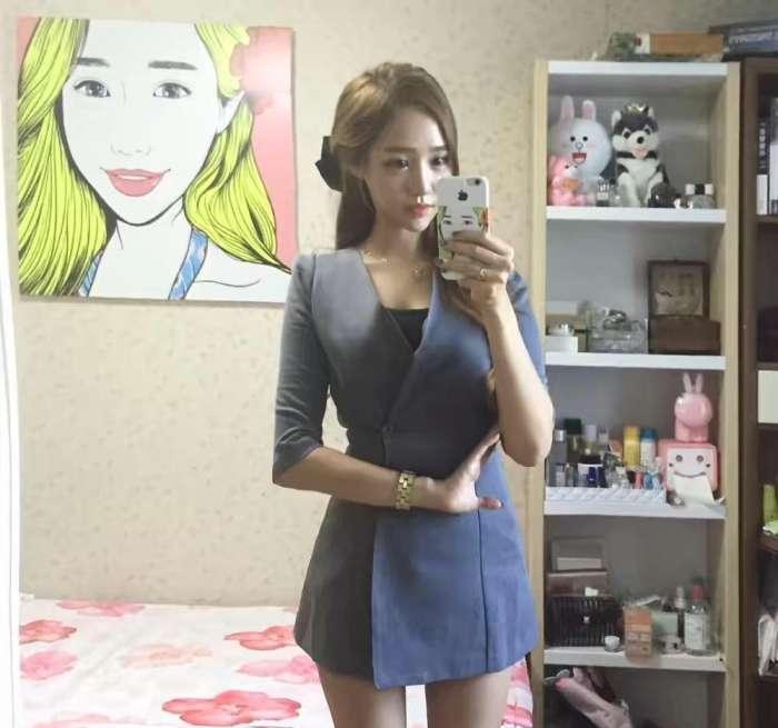 韩国大胸美女走遍世界晒比基尼照片! 世界这么大, 我