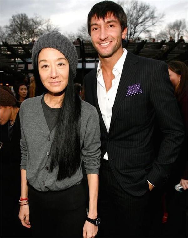 最强奶孙恋:33岁奥运冠军有钱有颜,却爱上69岁