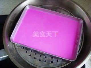 红心火龙果太贵,放到面粉里之后更是完全变了