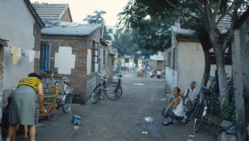 90年代中国农村老照片,图1让人怀念,最后一张
