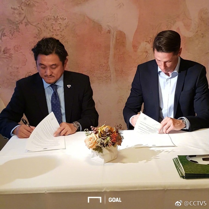 托雷斯加盟日本J联赛