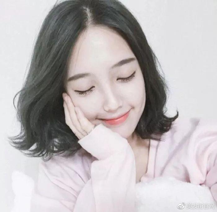 黑色头发显老还是显小?美发街25款2018最美的减龄发型为你脱单