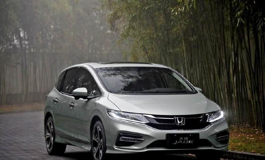 还在加价买思域 不如买1.5T的它 空间超大动力更足